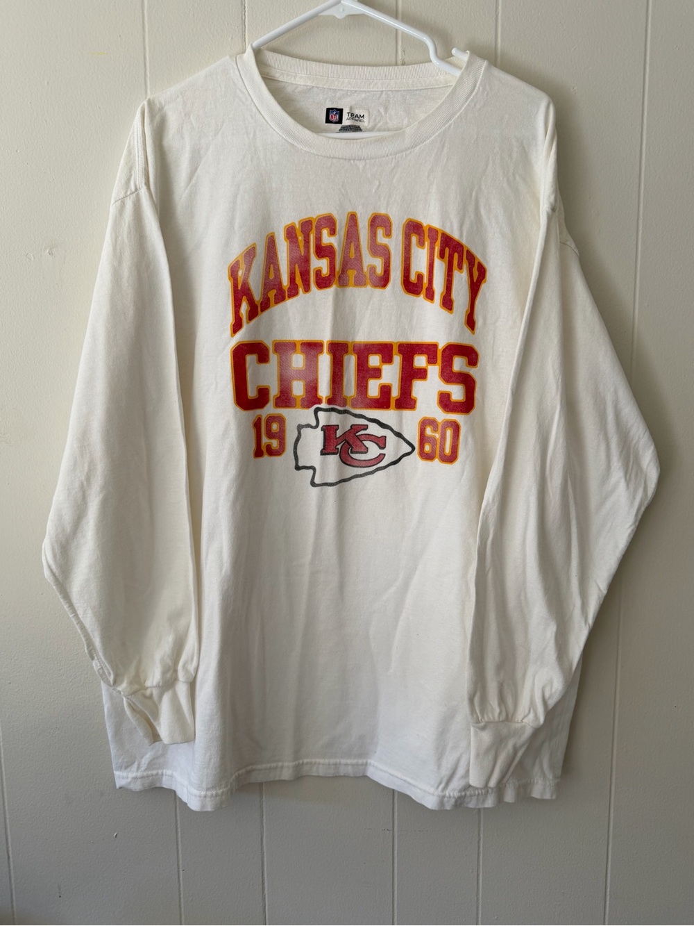 Kansas City Chiefs White Graphic Long Sleeve Shirt NFL Team Apparel